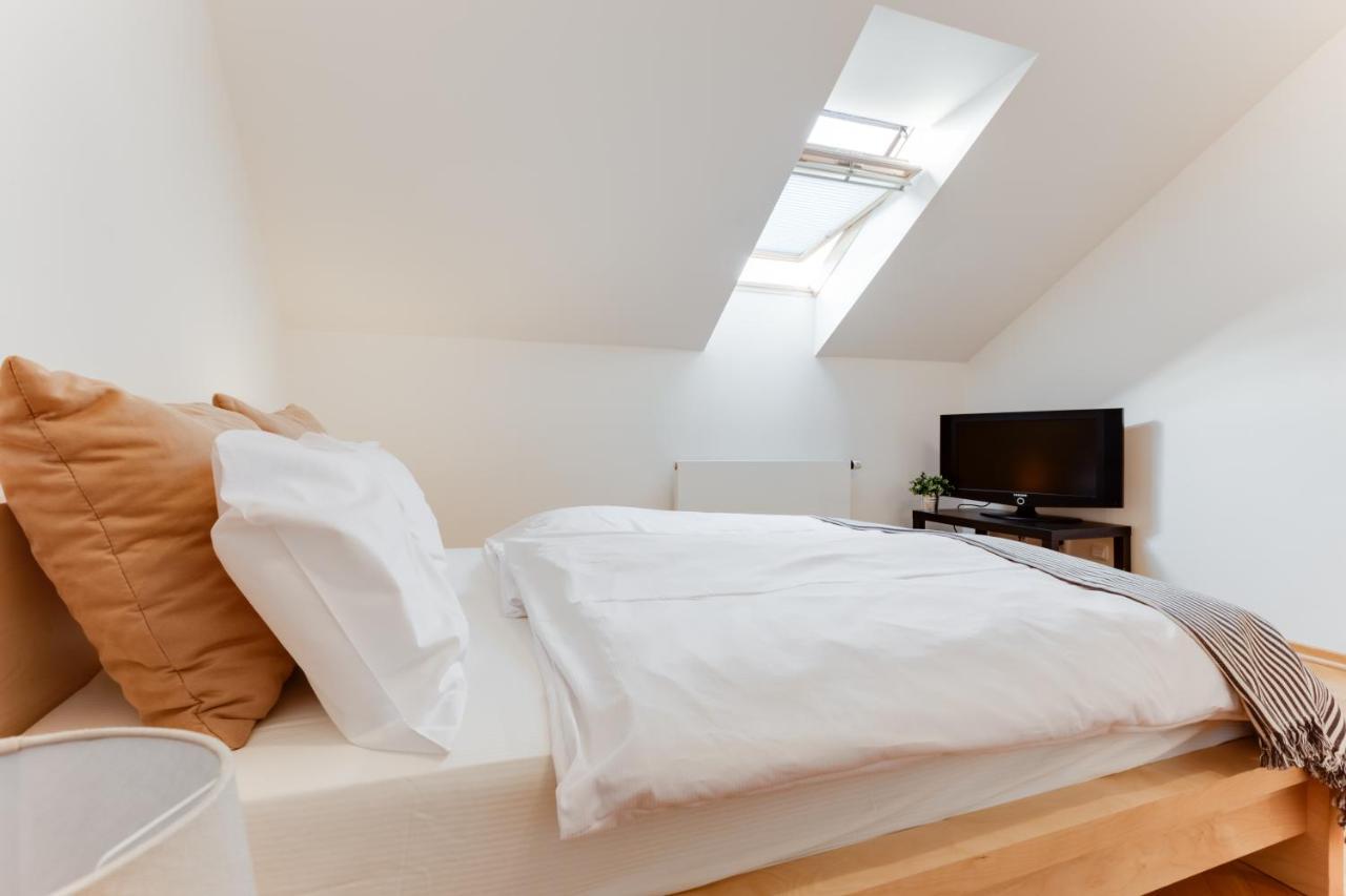 Jt'S Apartments Bilkova Str. براغ المظهر الخارجي الصورة