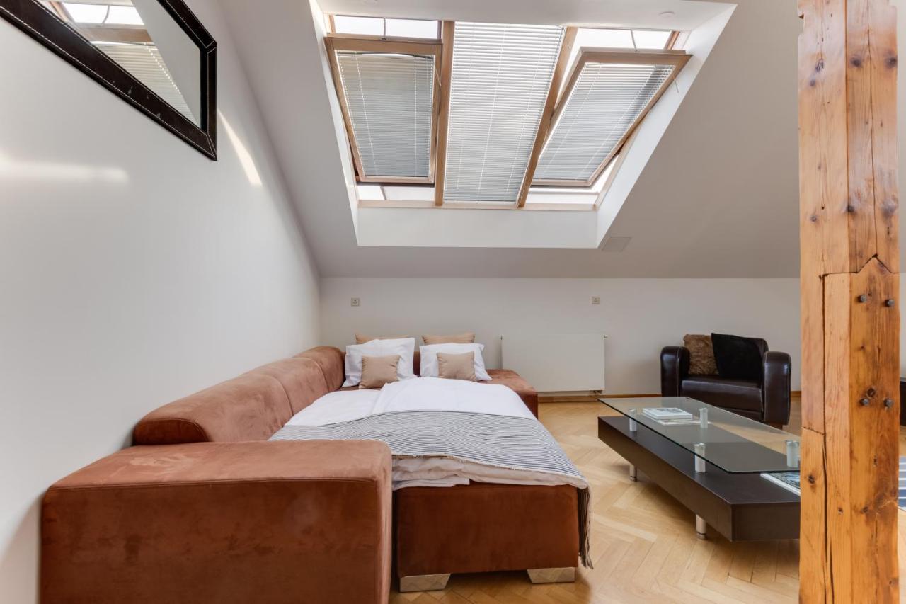 Jt'S Apartments Bilkova Str. براغ المظهر الخارجي الصورة