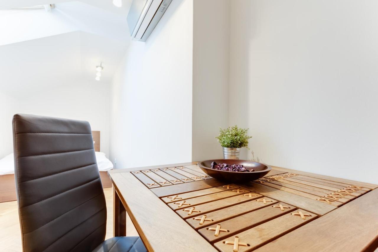 Jt'S Apartments Bilkova Str. براغ المظهر الخارجي الصورة