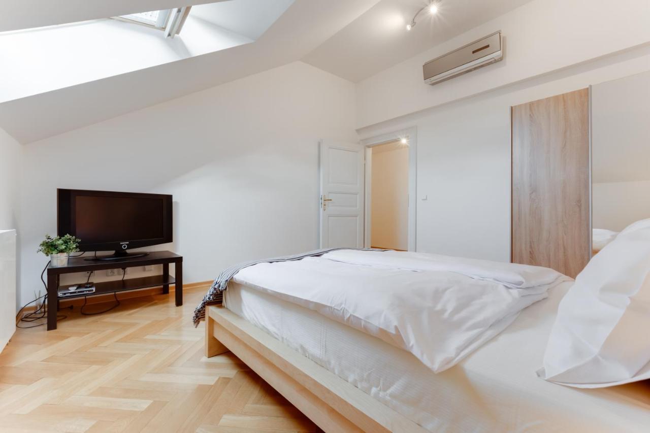 Jt'S Apartments Bilkova Str. براغ المظهر الخارجي الصورة