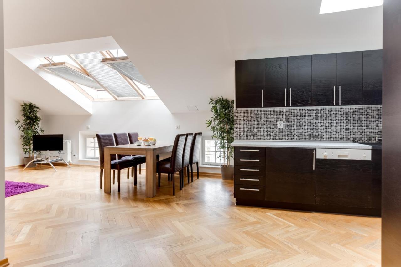 Jt'S Apartments Bilkova Str. براغ المظهر الخارجي الصورة