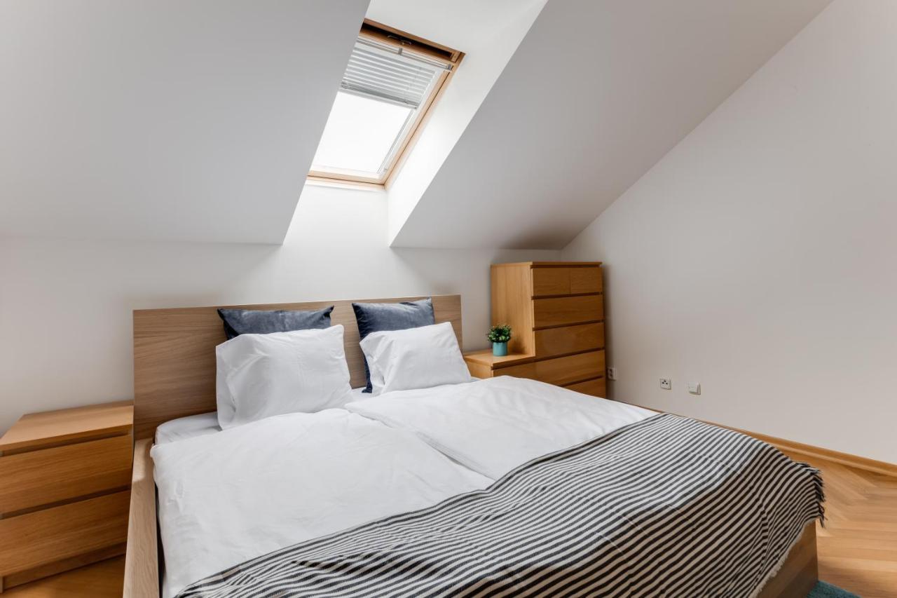 Jt'S Apartments Bilkova Str. براغ المظهر الخارجي الصورة