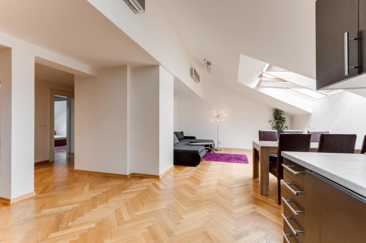 Jt'S Apartments Bilkova Str. براغ المظهر الخارجي الصورة